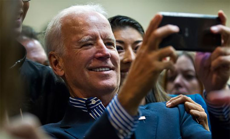 Joe Biden takes a selfie with Lucy Flores, 2014